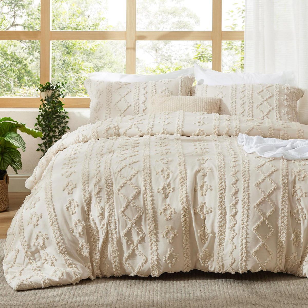 Bedsure tufted boho comforter oversize king beige adds refined style and warmth
