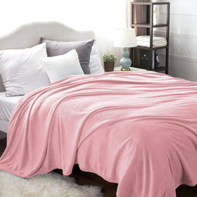 Bedsure Valentines blanket shows soft plush texture for romantic evenings