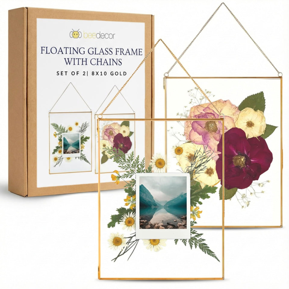 Beedecor double glass frame featuring pressed flowers for elegant wall display.