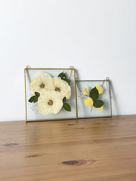 Beedecor 2-pack frame pair ideal for creating a mini gallery.