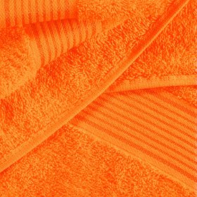 Belizzi Home Ultra Soft 6-Pack hand towels 16x24 inches for quick-dry convenience.