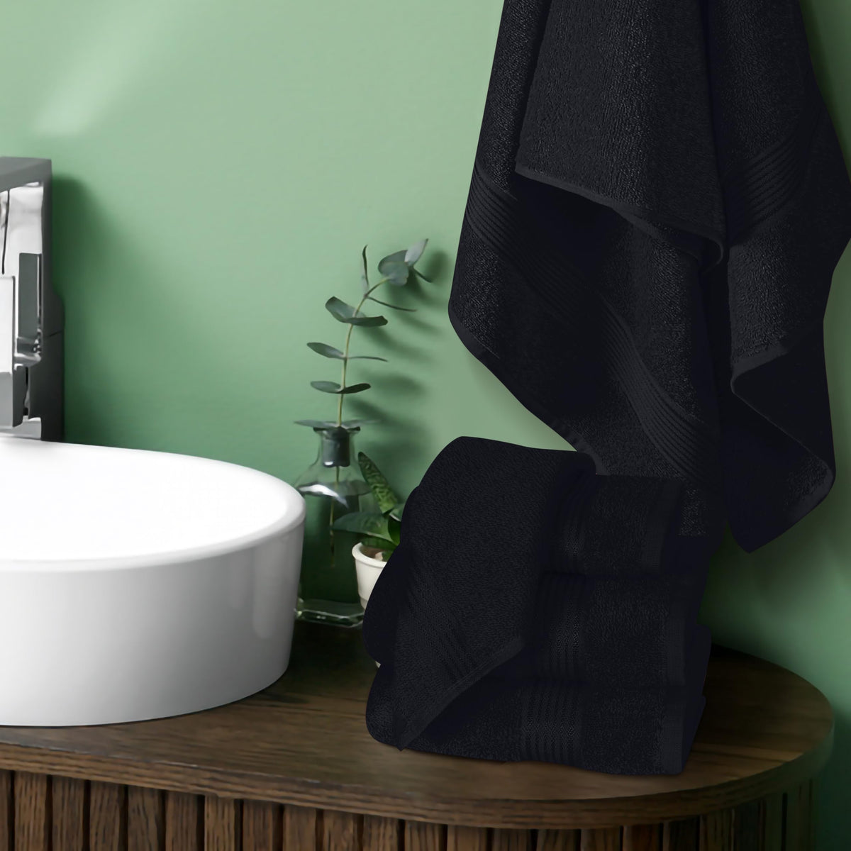 Belizzi Home ultra-soft washcloths 12x12 inches, gentle cleansing for face and body.