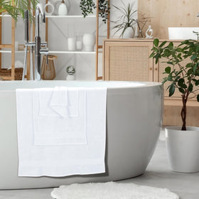 Belizzi Home towel texture close-up on rack, showcasing plushness and durability.