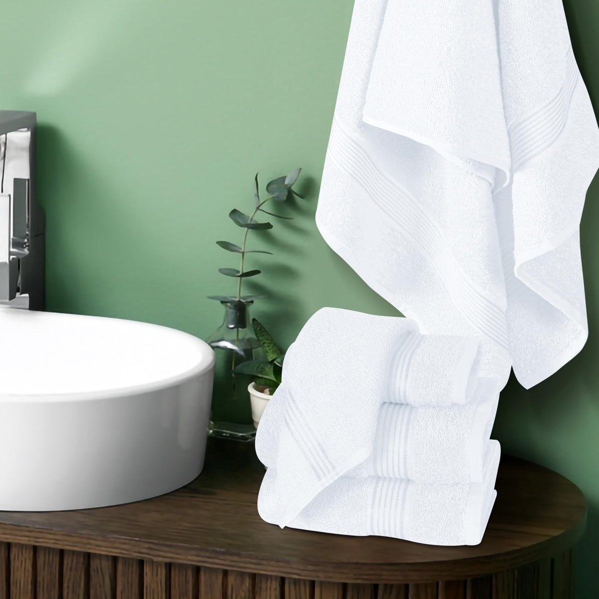 Belizzi Home washcloths 12x12, compact daily essentials with high absorbency.