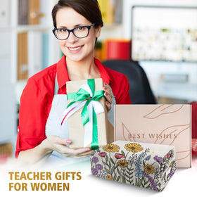 BeneCharm blanket displaying a teacher quote, ideal for celebrating mentorship.
