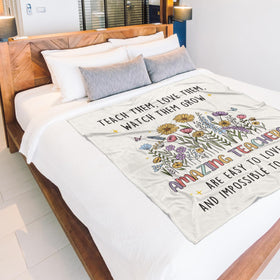 BeneCharm blanket packaged in vacuum seal wrap for easy storage and gifting.
