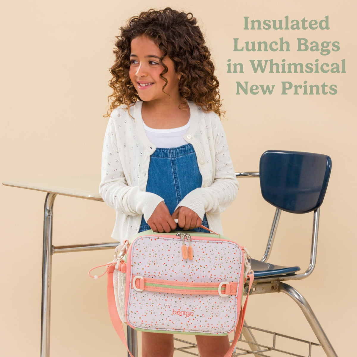 Bentgo Kids lunch bag Geo Speckle zipper detail for easy use