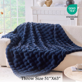 BENVWE double-sided faux fur with 3D bubble texture for versatile comfort