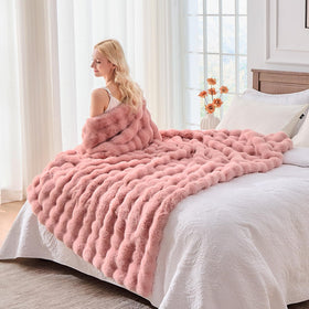 BENVWE ultra-soft feel helps you relax during movie nights.
