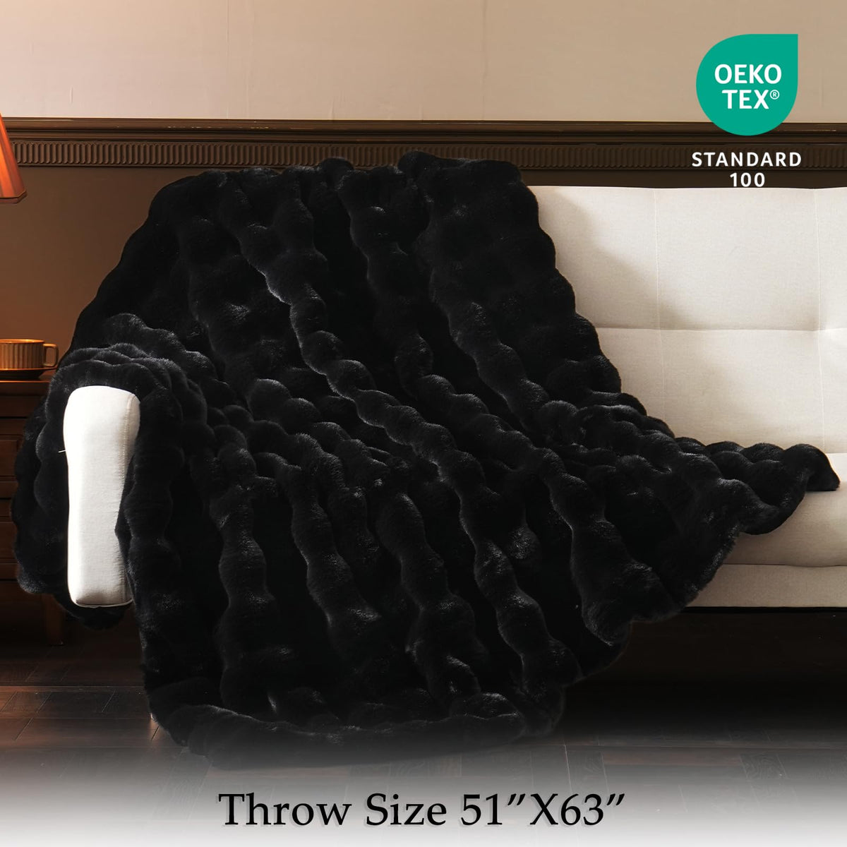 BENVWE ultra-soft faux rabbit fur face, inviting comfort during chilly nights.