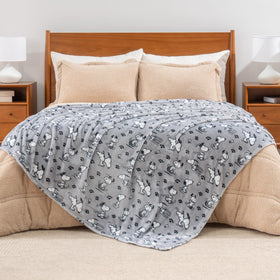 Officially licensed Berkshire Blanket Peanuts product highlights authentic character art.