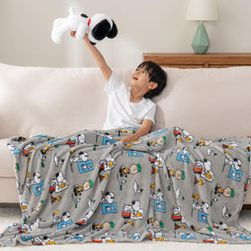 Berkshire Blanket Peanuts VelvetLoft fabric delivers lightweight warmth for relaxed evenings.