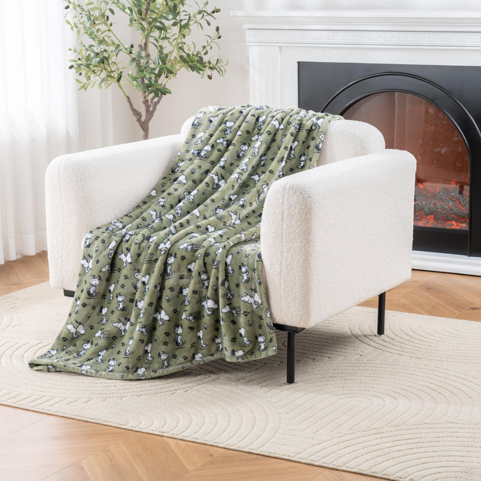 Berkshire Blanket Peanuts VelvetLoft throw close-up texture adds cozy warmth.