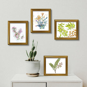 BESCRCL wall and tabletop 8x10 frame for versatile display.