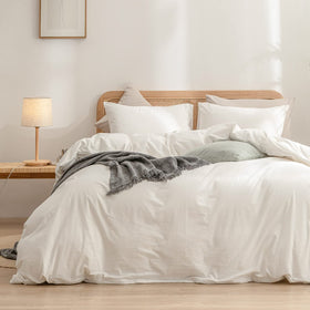 BESTOUCH duvet cover close-up showing soft linen-like texture for cozy comfort.
