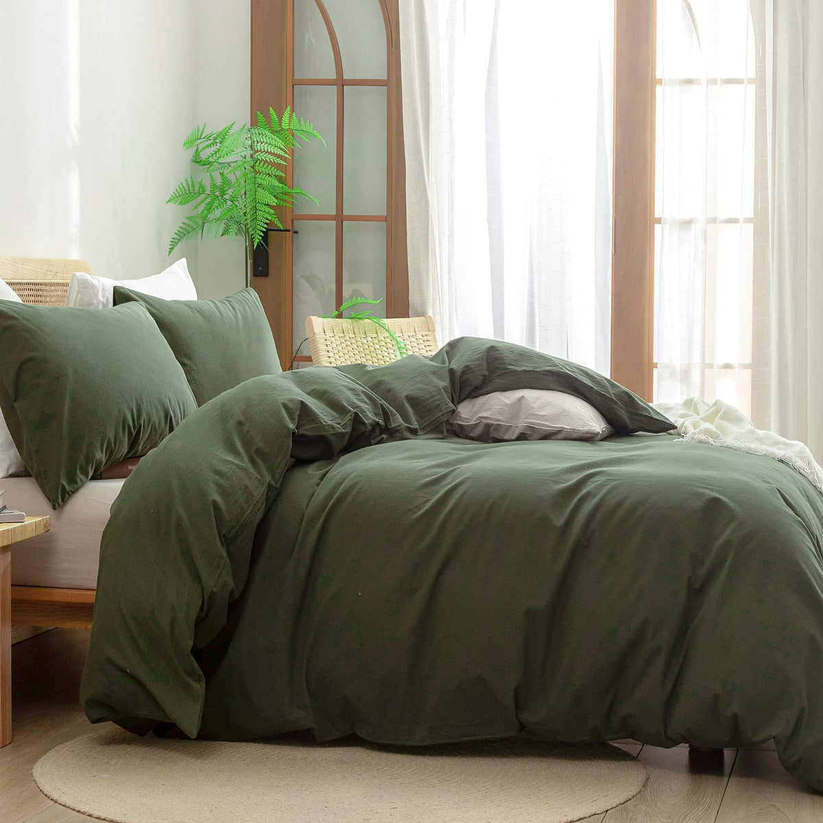 BESTOUCH reversible olive green design offers versatile styling options