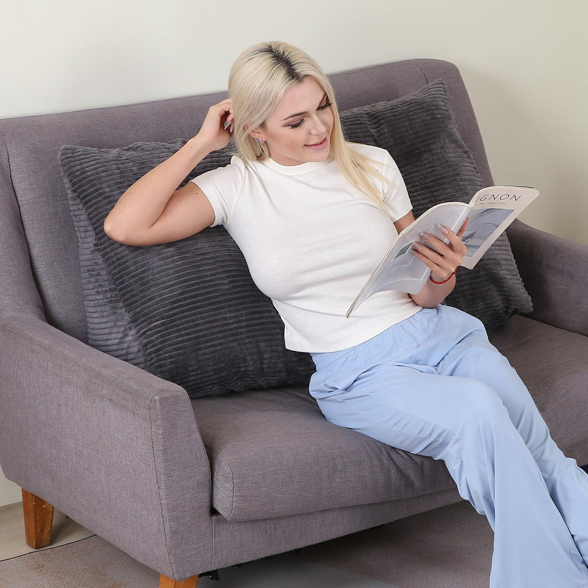 BestRoyal Headboard Pillow Queen in beige suits any bedroom setup