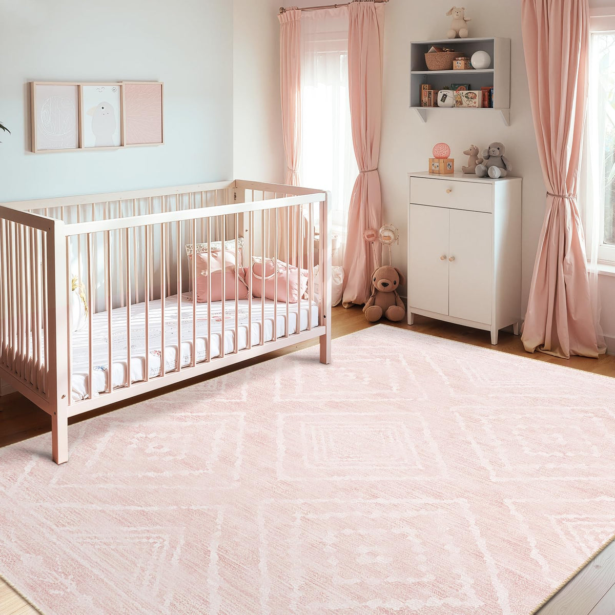 BESTSWEETIE colorfast hues keep pink and cream vibrant over time