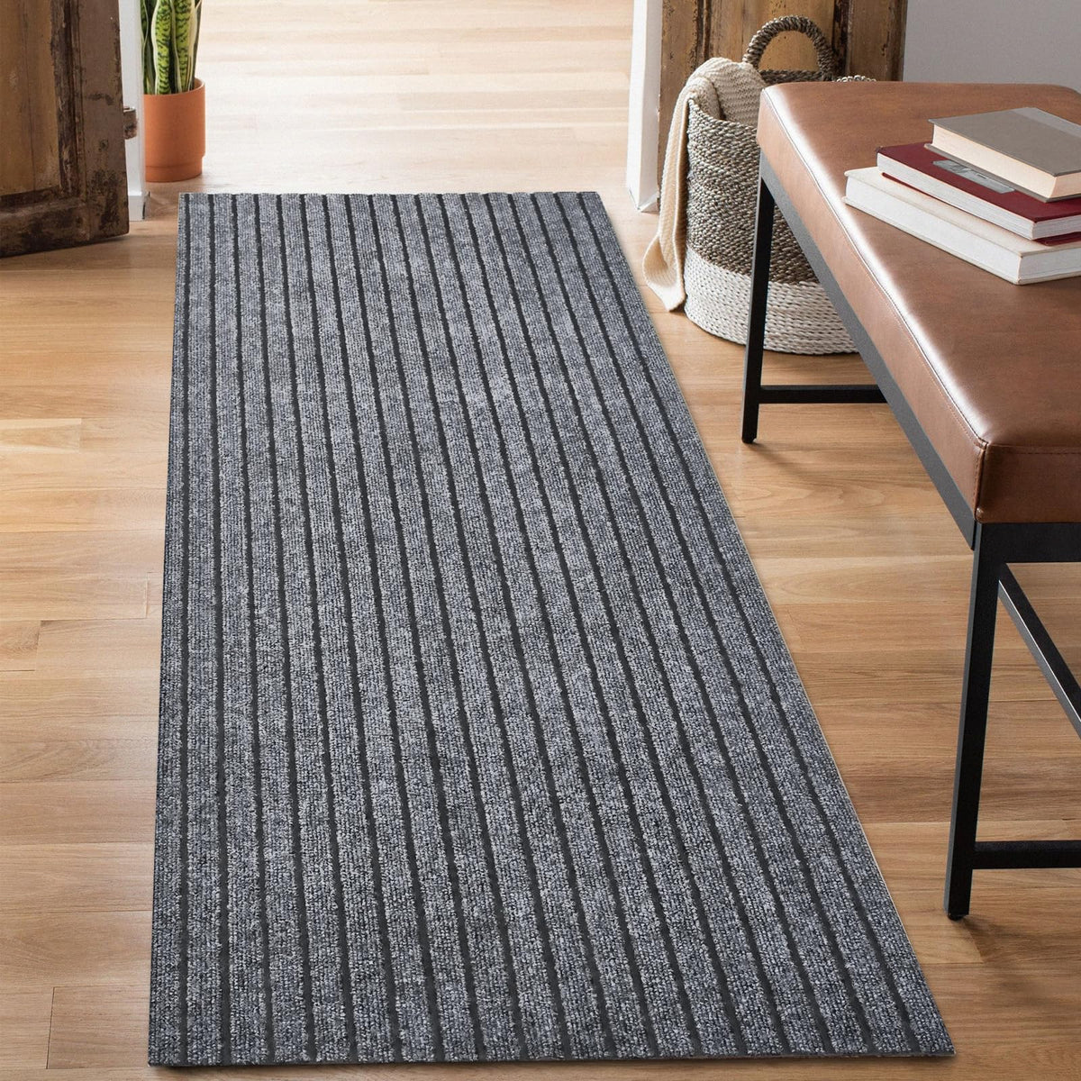 BestVue runner rug with 2x6 outdoor-indoor focus, ideal for hallways.