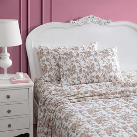 Betsey Johnson queen bed sheets Garden Toile Brown fitted sheet demonstrates secure deep-pocket fit.