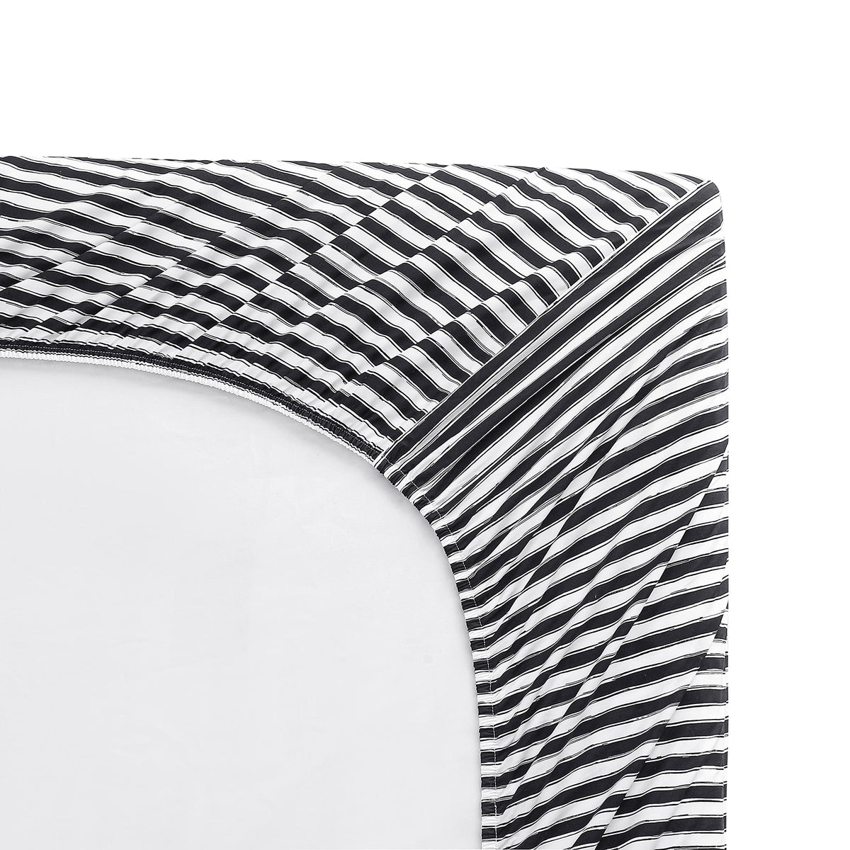 Betsey Johnson queen flat sheet offers generous 102 by 90 inches for roomy coverage.