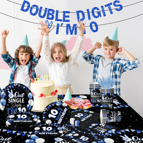 Bezkega 40-count napkins handy for hands and spills during a 10th birthday.