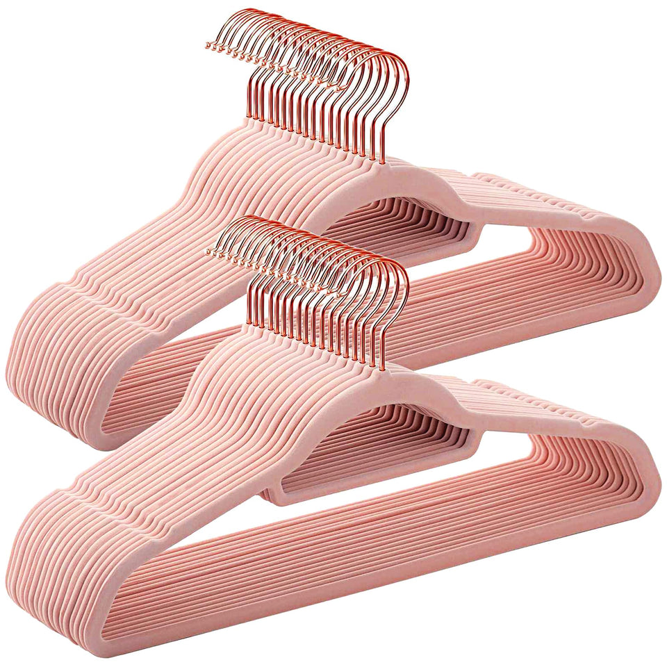 BGRQRIQ pink velvet hanger with rose-gold hook for a luxurious, non-slip closet upgrade.