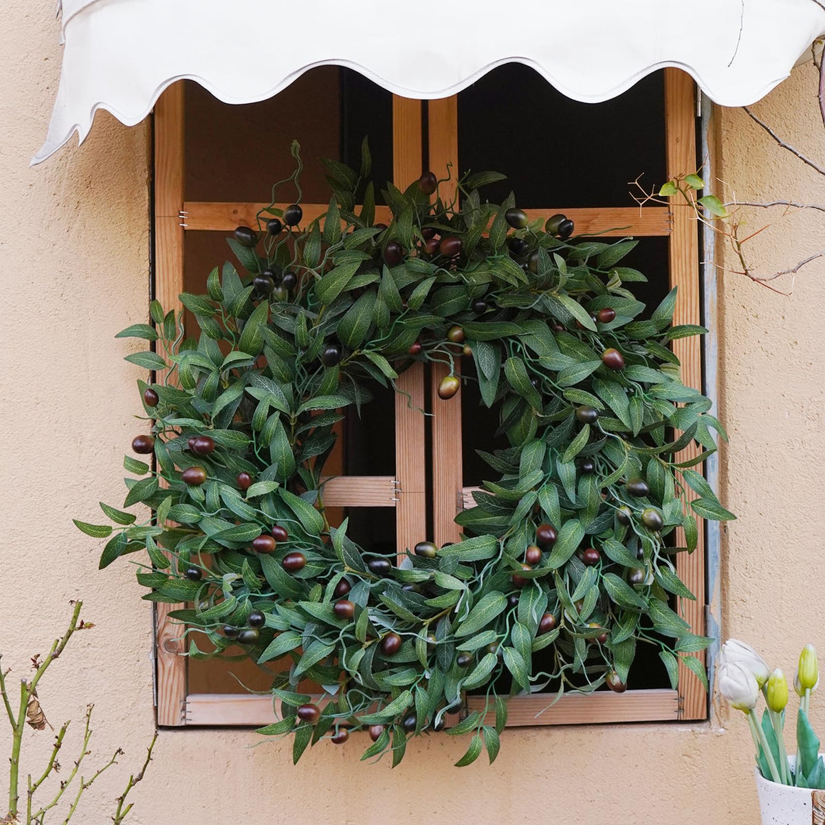 BHHDA Olive Wreath close-up shows lifelike leaves for lush year-round styling.