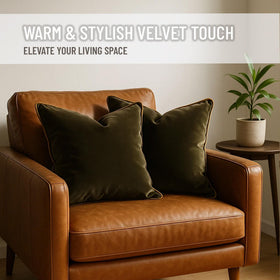 Ideal indoor use for Blau Marité velvet covers in living rooms or bedrooms.