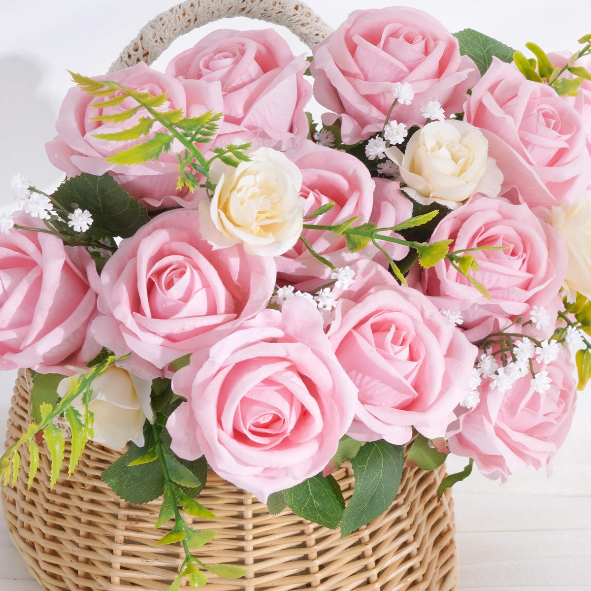 BLEUM CADE pink rose bouquet with 20-inch bendable stems for quick setup.