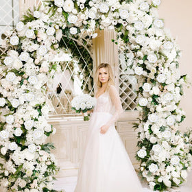 BLEUM CADE wedding centerpiece roses for arches and tables