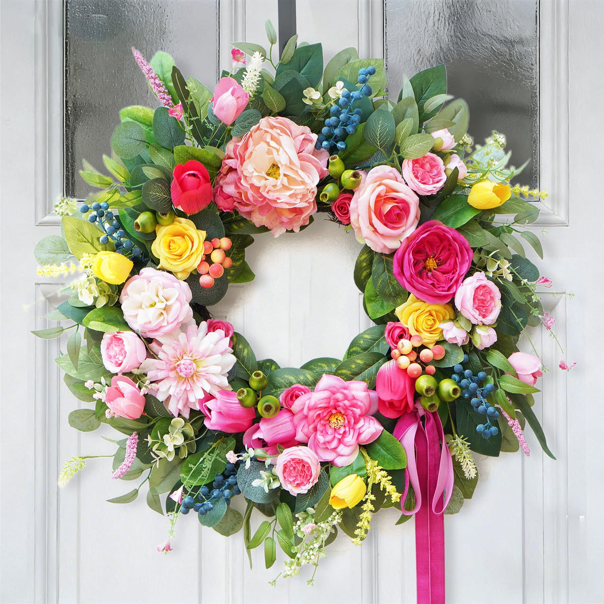 Bloeien spring summer wreath shown on indoor wall for bright seasonal decor