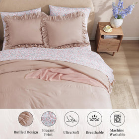 BLOOMHAVEN packaging shows vacuum-sealed protection and fluffing guidance