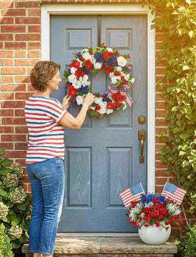 BLOSMON decorative wreath enhancing patio or office spaces with Americana style
