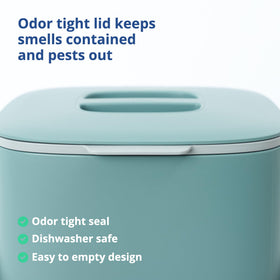 Removable inner basket simplifies dumping and washing after meals.