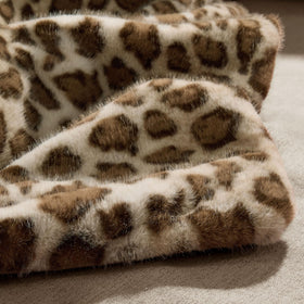 Blunique auto-off 12h timer blanket for worry-free evenings.