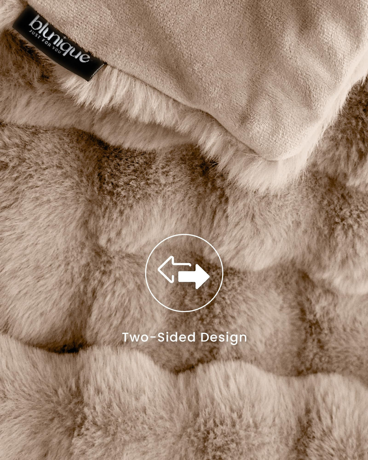 Blunique Cloud-like softness invites relaxation on chilly evenings.