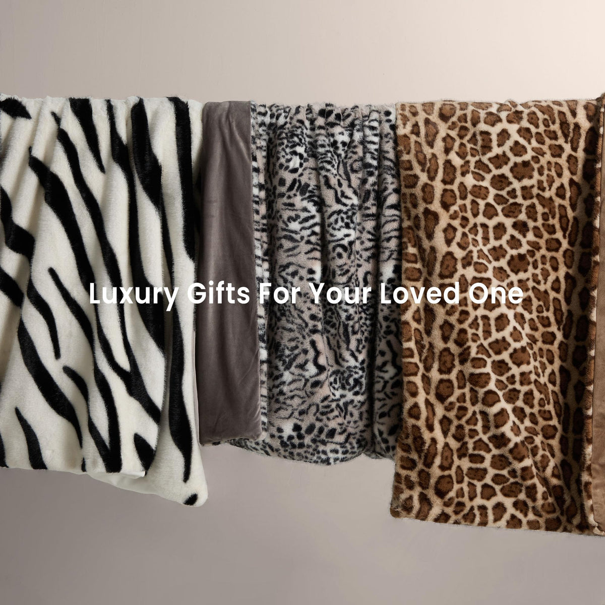 Blunique machine-washable faux fur blanket for easy care and lasting softness.