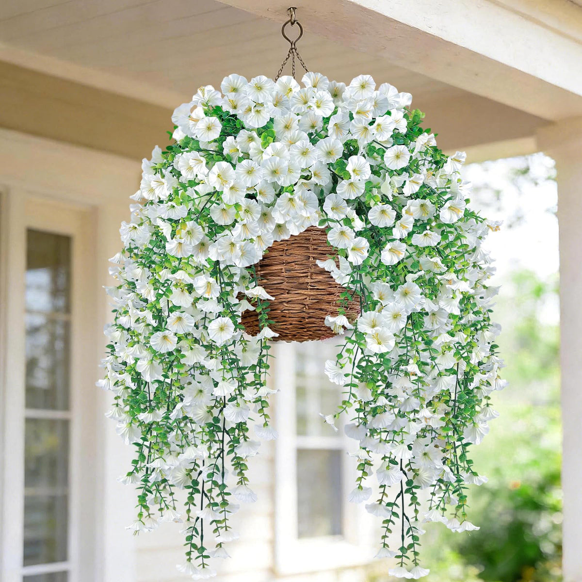 Blurap 6-piece bouquet works well in pots, trellises, or hanging baskets.