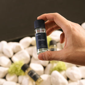 BNVVT Hotel Collection gift box emphasizes premium fragrance gift readiness.