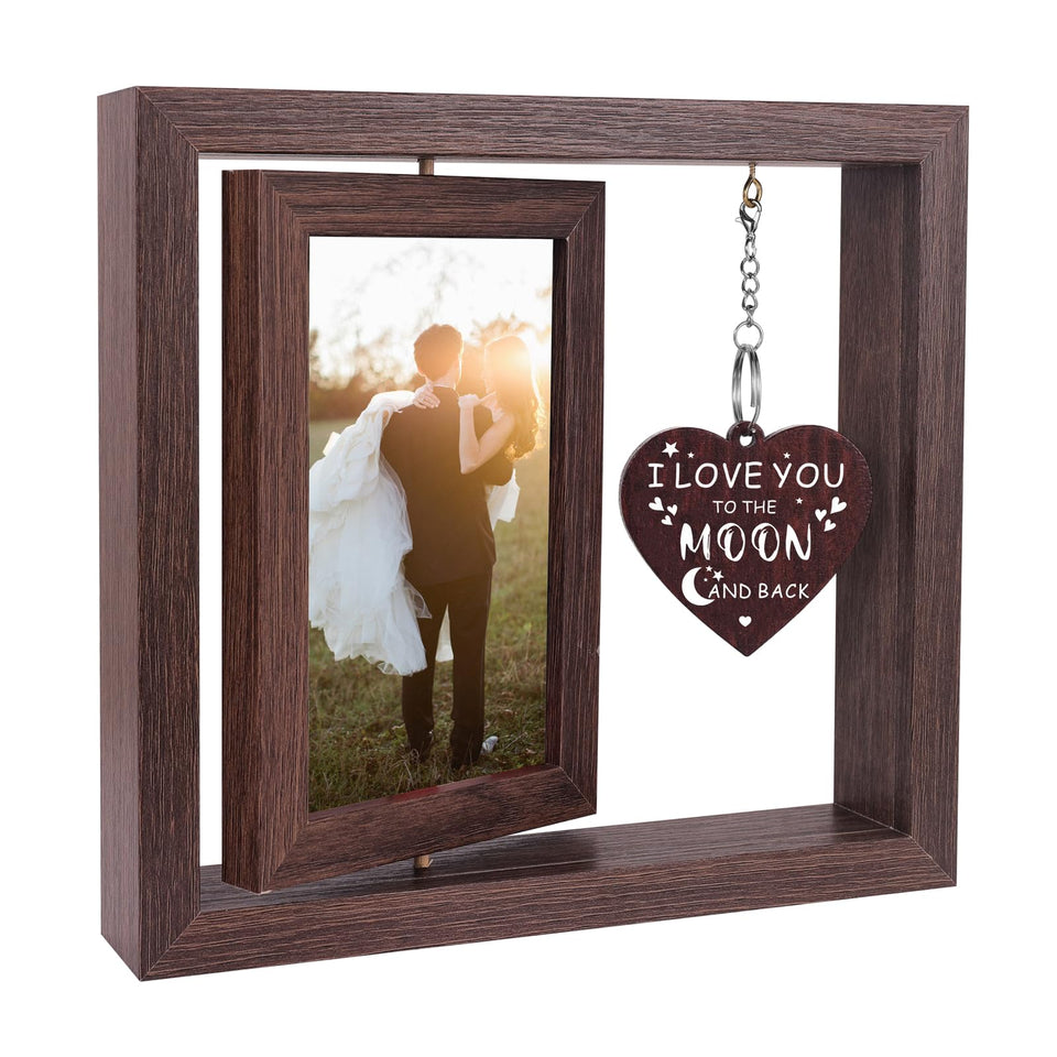 Boiveco engagement frame with rotation displays two photos side by side.