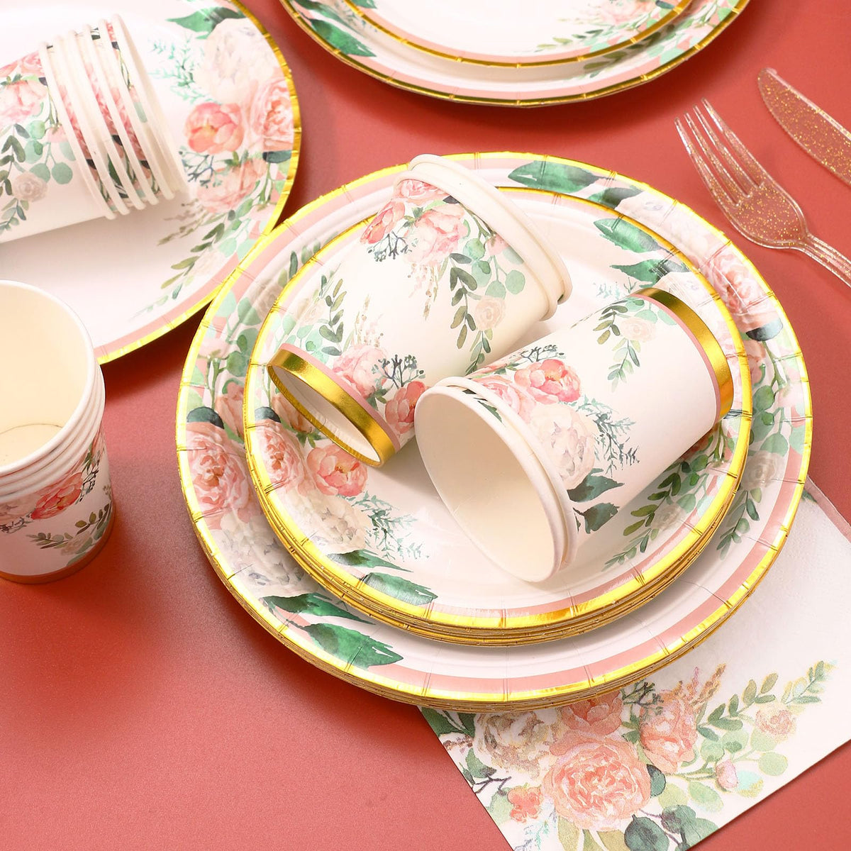 Boosolo floral forks for easy serving and cleanup moments.