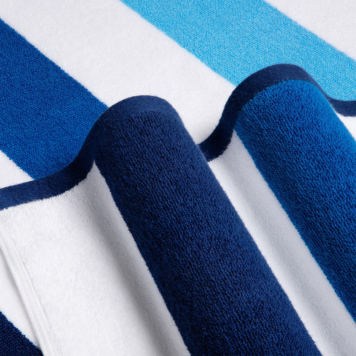 Bornbay easy-care machine-washable towel, maintains softness after multiple uses.