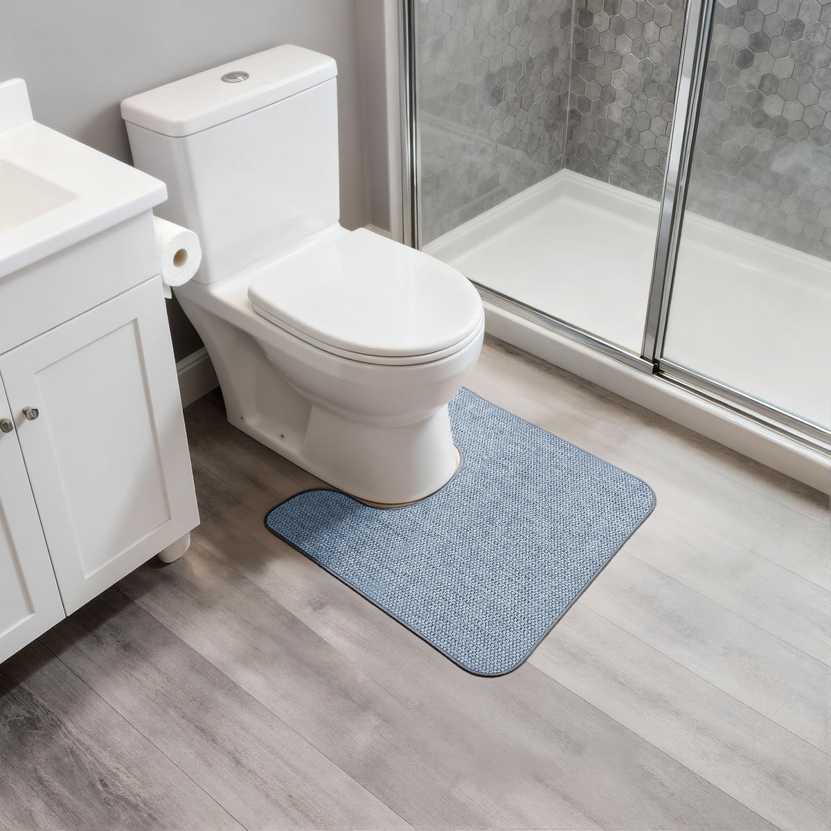 Bosap blue bathroom rug adds a soft touch to any decor.