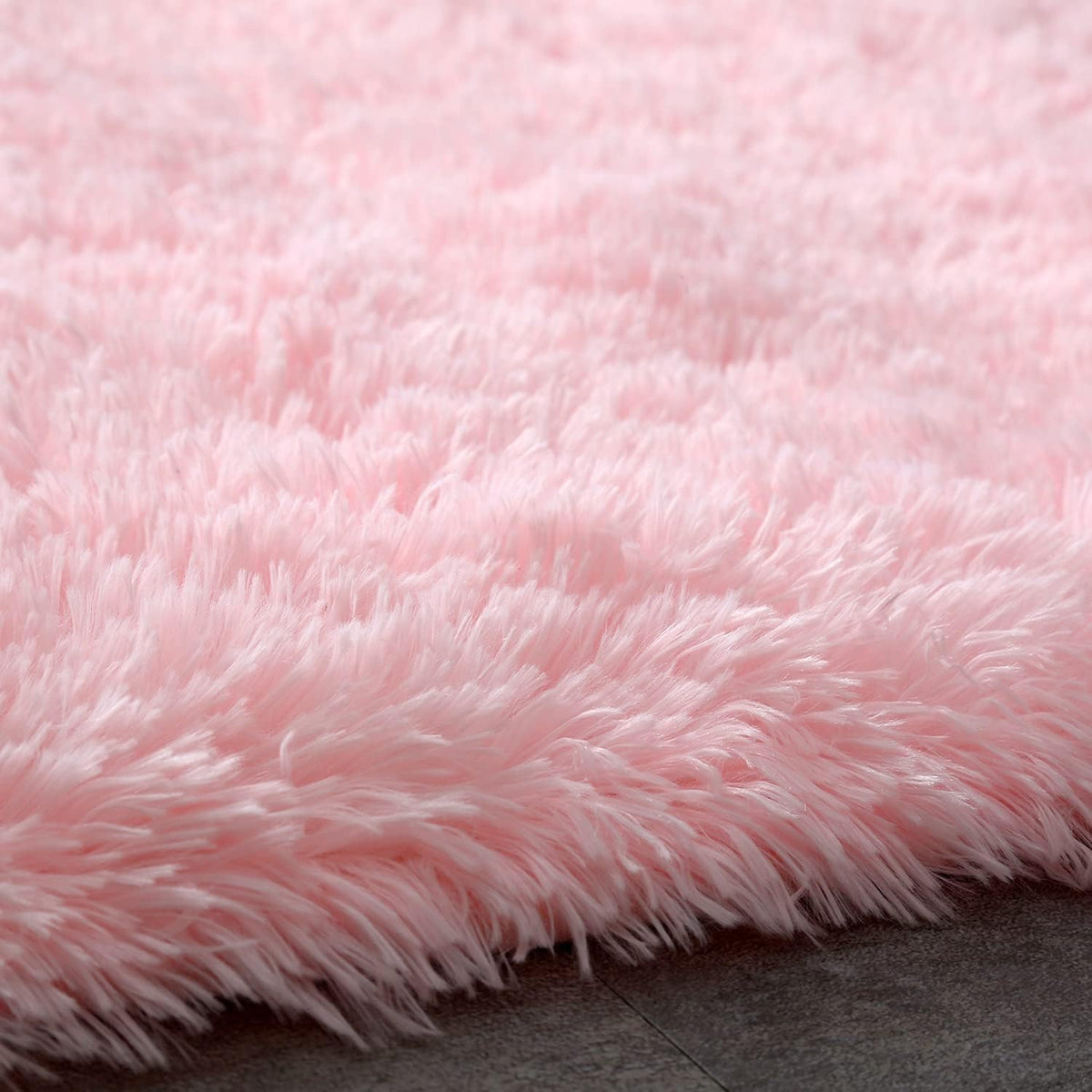 Boshengya kids room rug offers cozy underfoot for playtime.