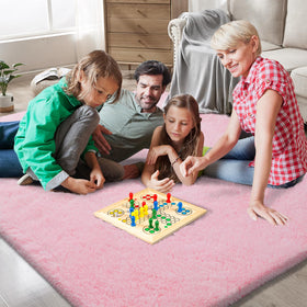 Boshengya shag rug features non-slip bottom for stable placement.