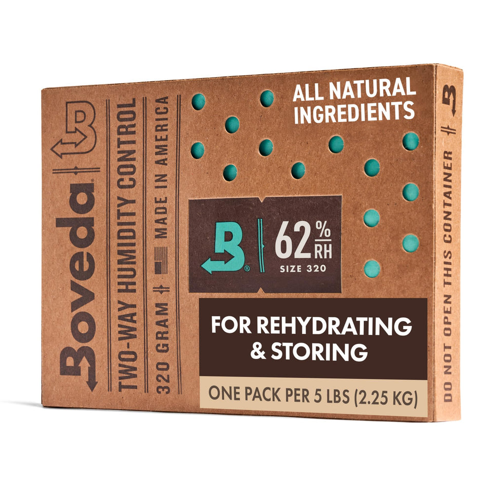 Boveda 62% two-way pack inside a storage container showing humidity control benefits
