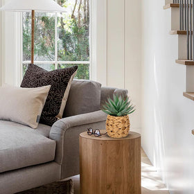 Briful Succulents aloe with candles creates cozy focal point.