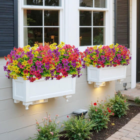 BRIGEA doorstep decoration featuring outdoor flowers at the doorway