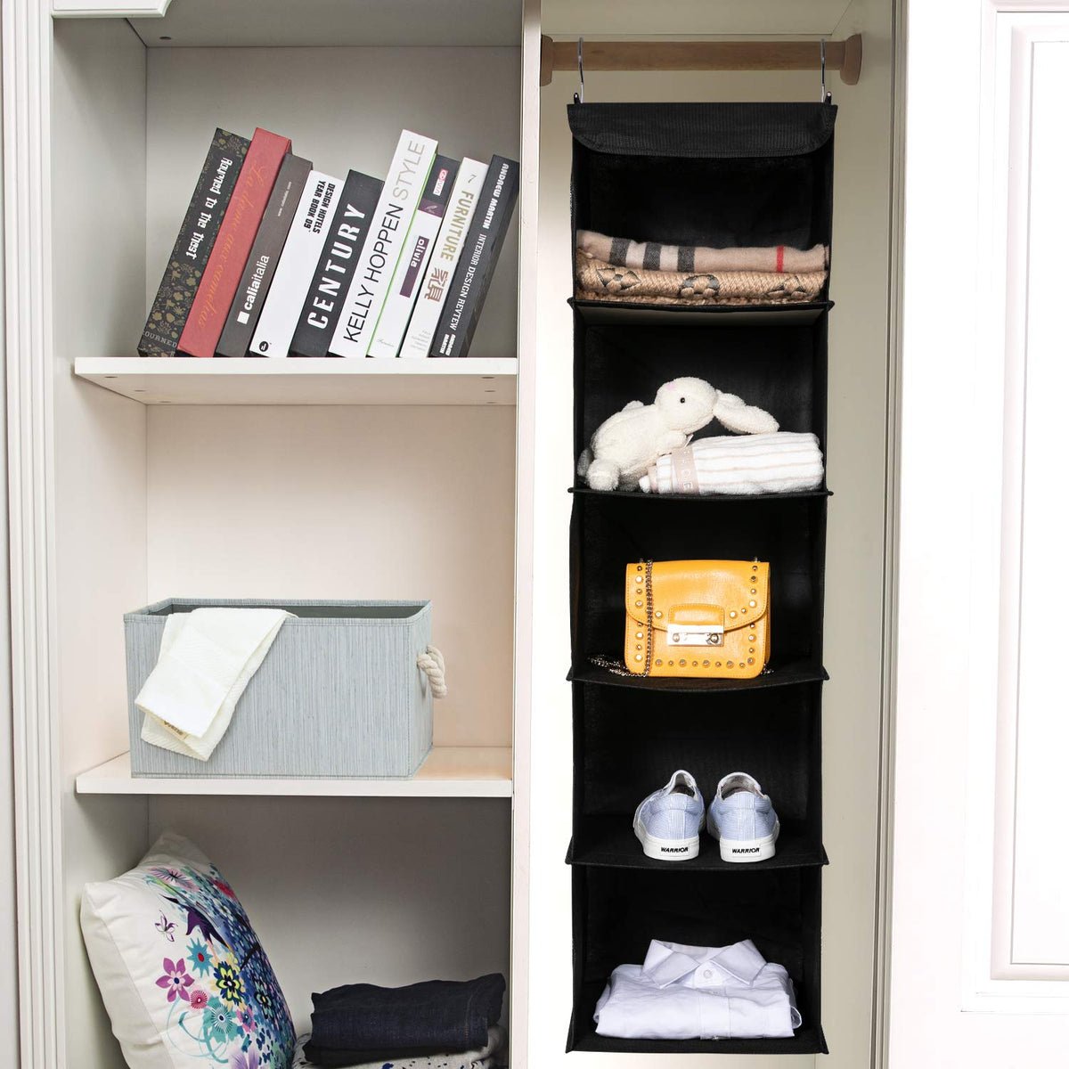BrilliantJo foldable closet organizer designed for travel and space saving.